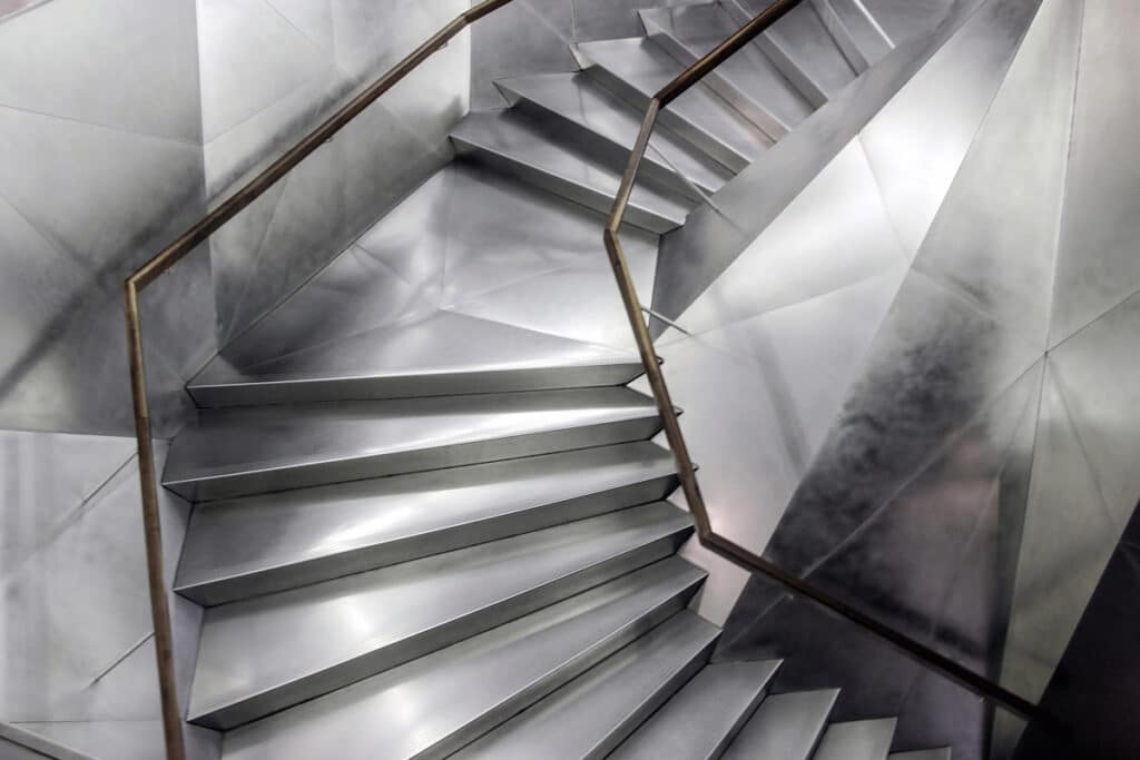 L'Arte Dell'Acciaio: Come Irontech Trasforma Gli Spazi Abitativi 3 Dalla Visione Alla Realtà Irontech Design - 3